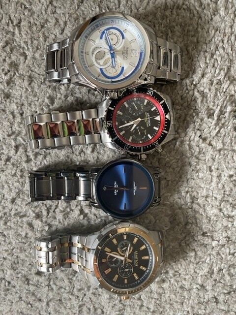 WRIST WATCH ARMITRON