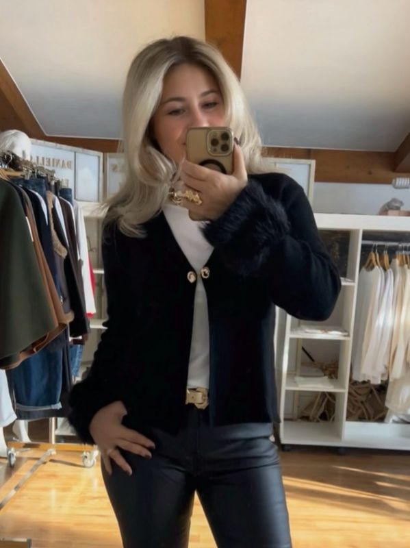 Strickjacke 