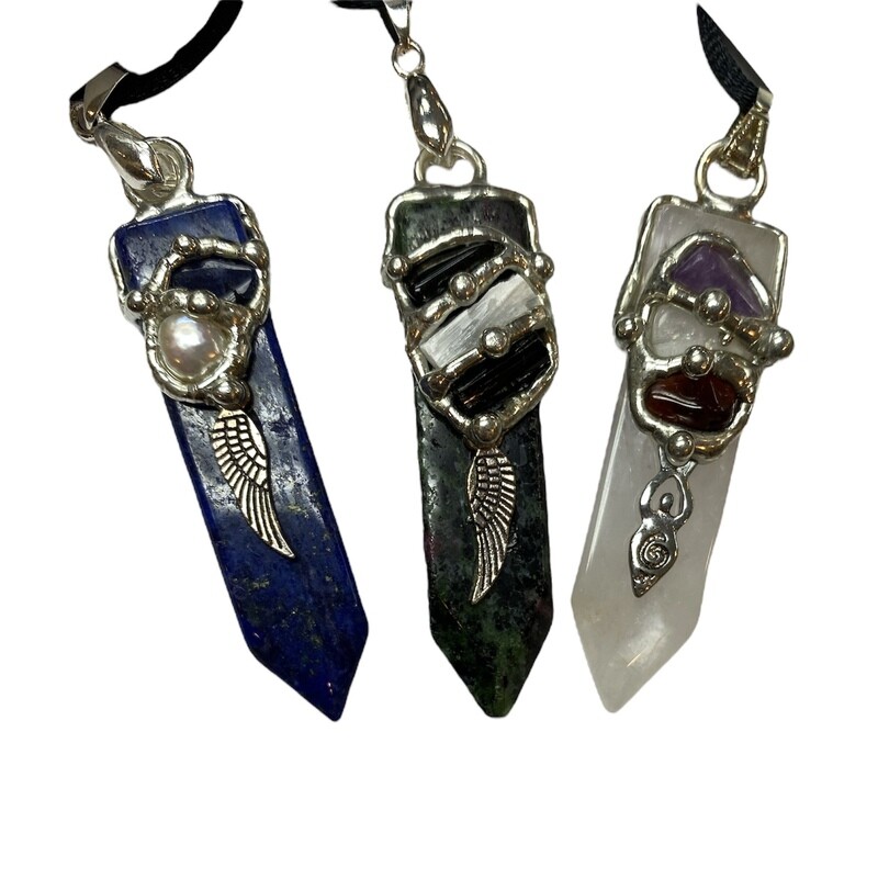 Seeds Stone Blade Necklace