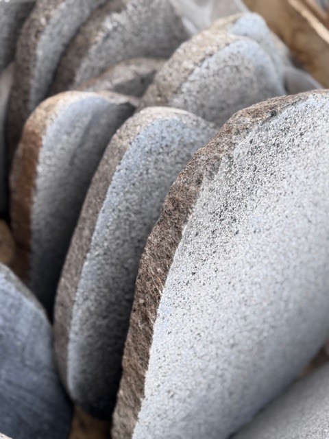 Riverstone Paver (Irregular)