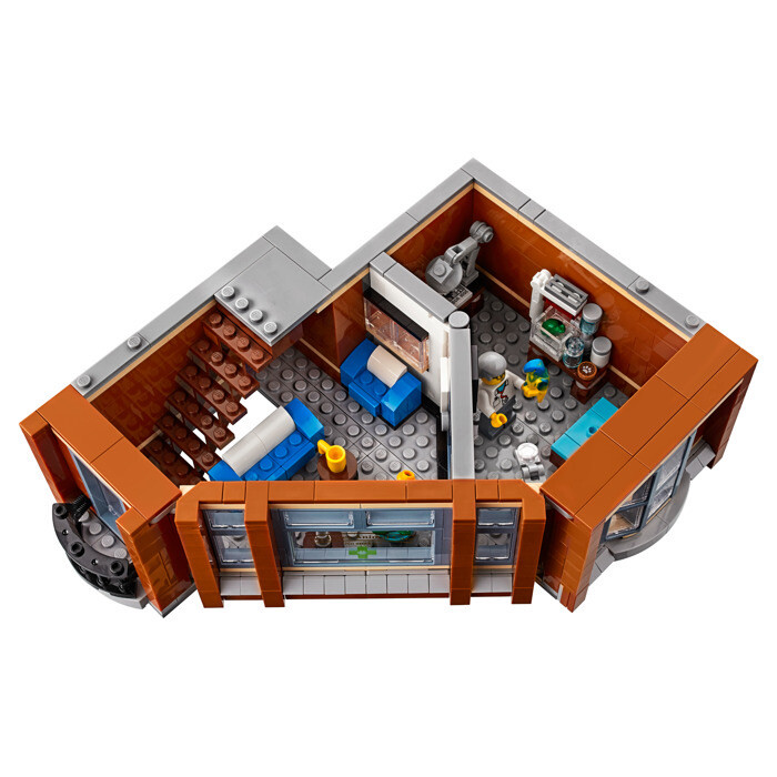 Lego creator expert corner garage sale