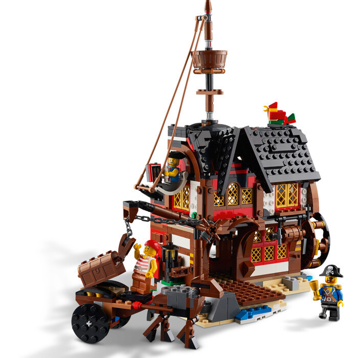 LEGO Creator 3-in-1 Pirate Ship