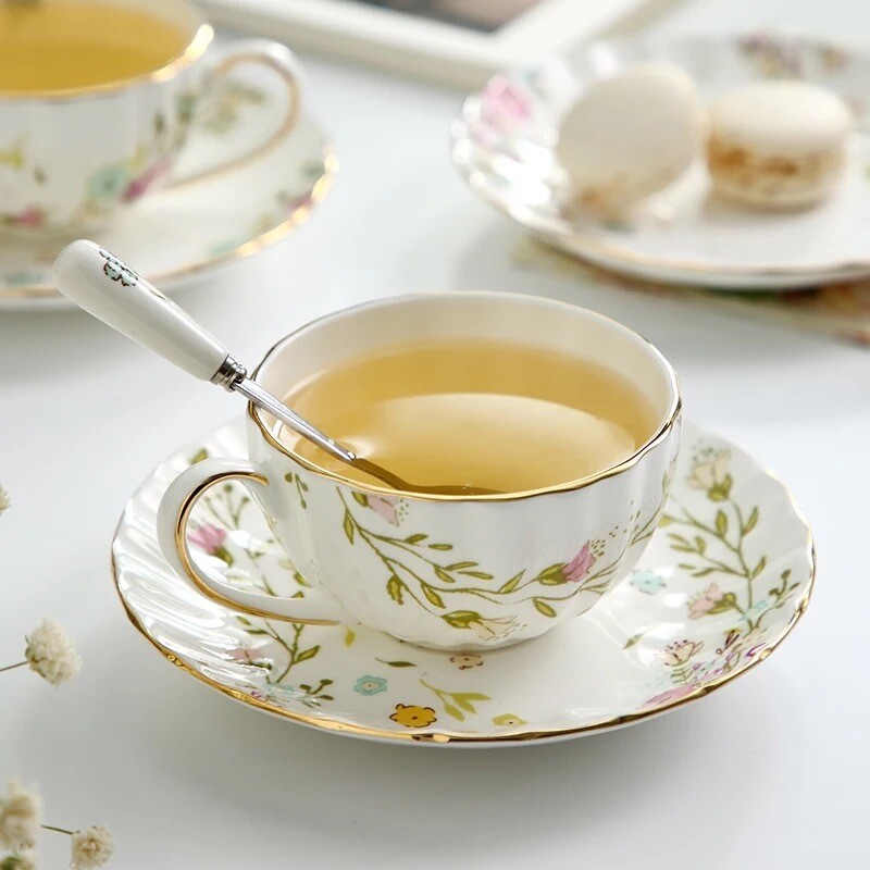 Yorokobi Teacup Set