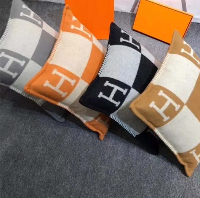 Hisana Throw Pillow Case
