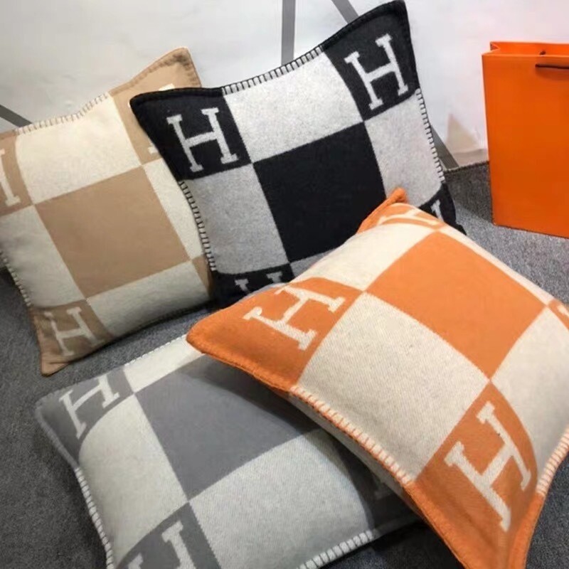 Hisana Throw Pillow Case