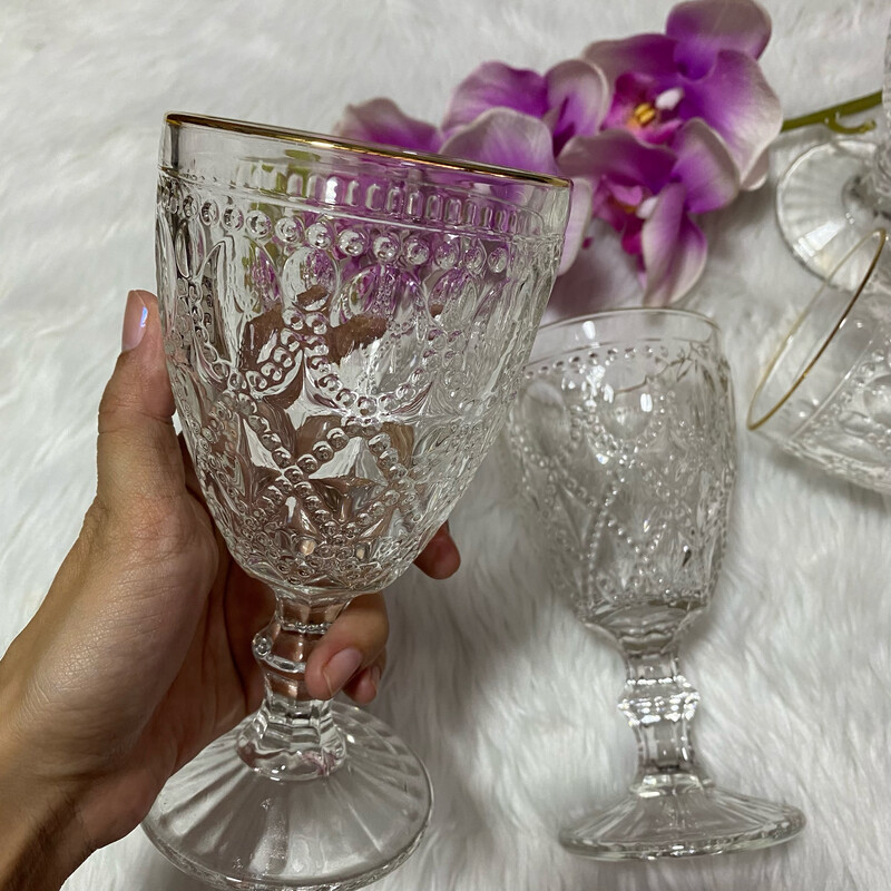 Hareri Goblet Gold Rim