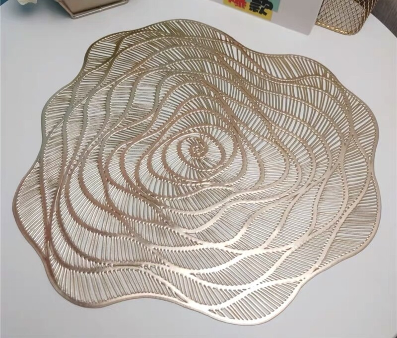 Rana PVC Placemat - Gold