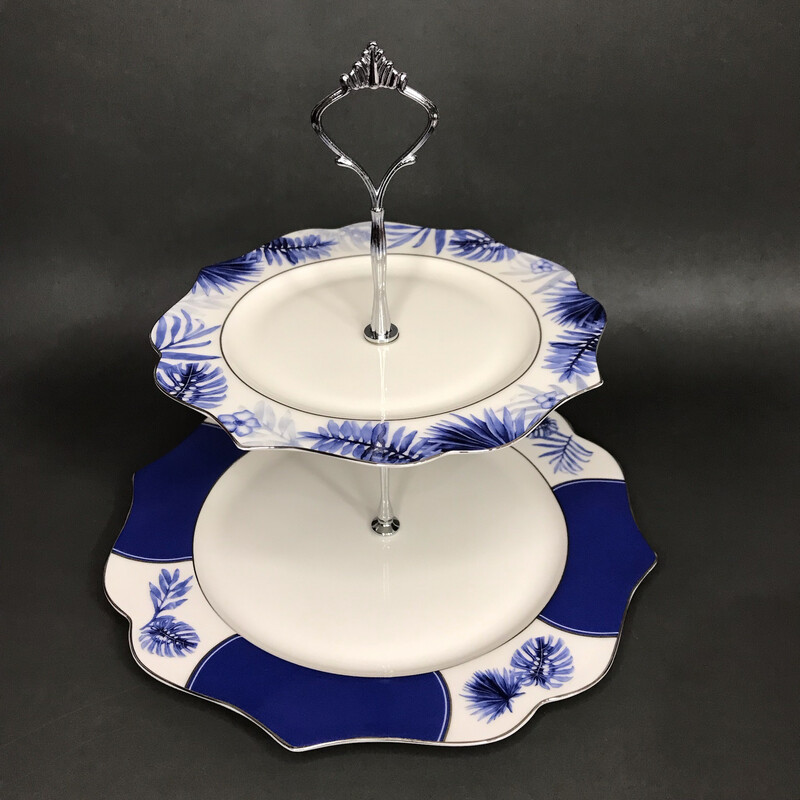 Natari Dessert Stand