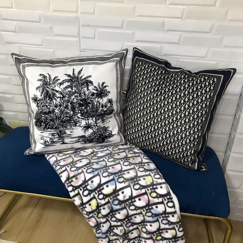 Danki A 2pc Set