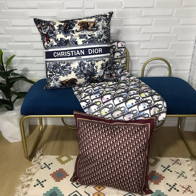 Danki D 2pc Set