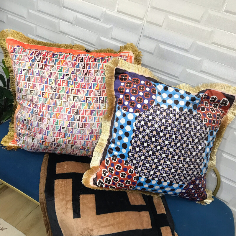 Fumiri B 2pc Set