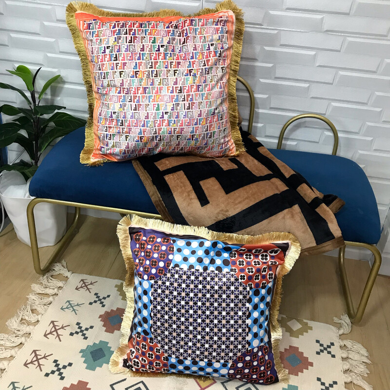 Fumiri B 2pc Set