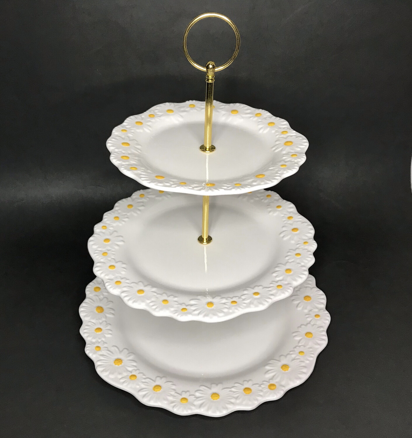 Hinagiku Dessert Stand 3Layer
