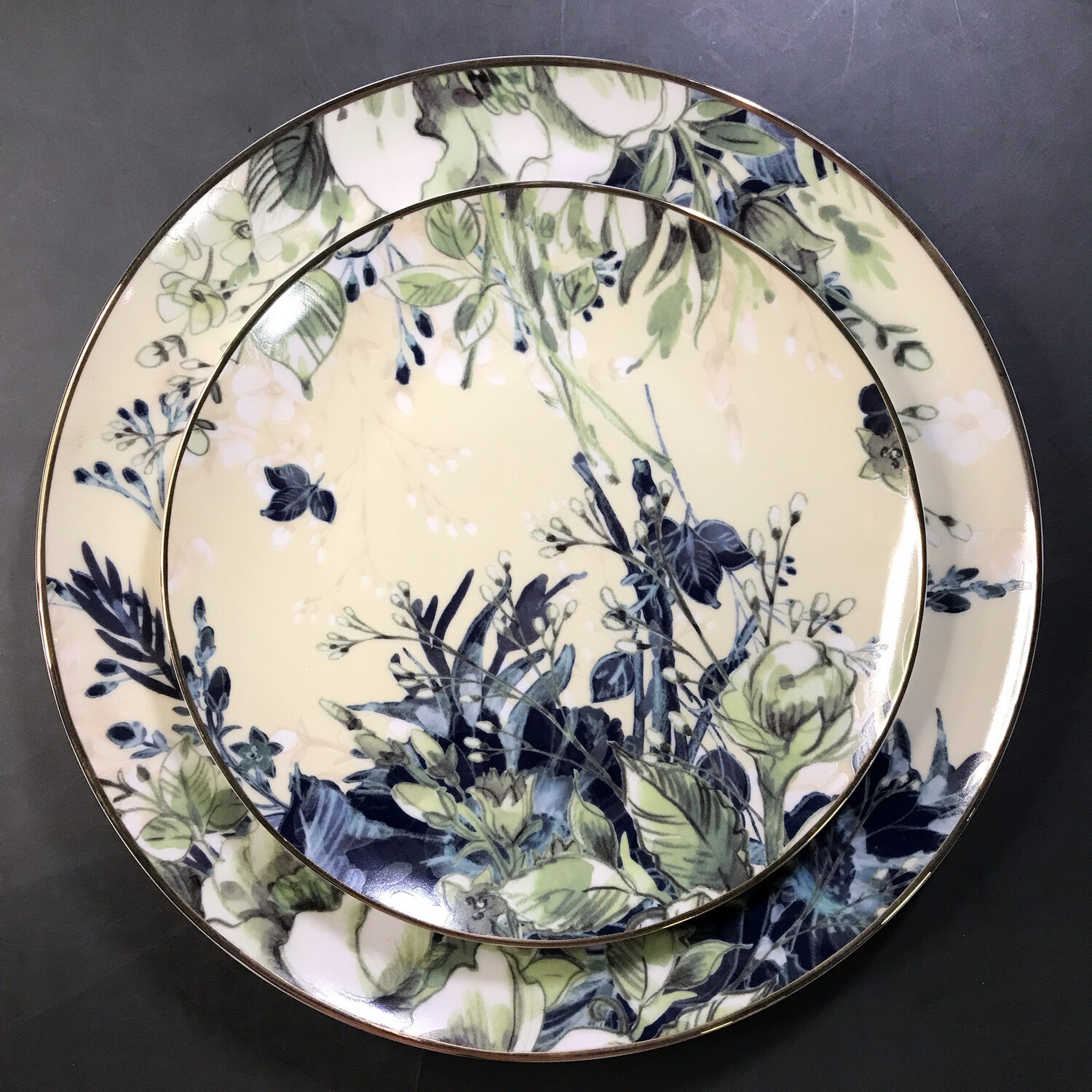 Sumia 2pc Plate Set