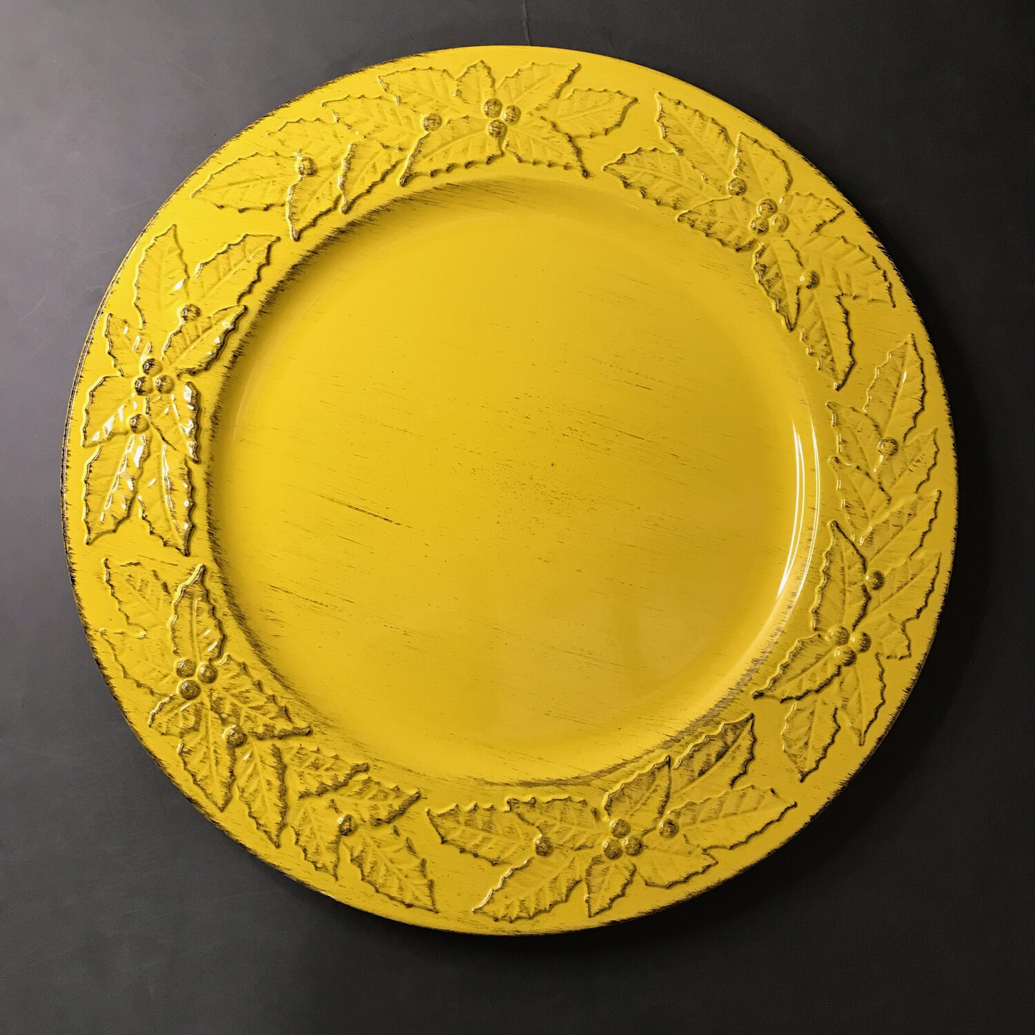 Somi Plastic Plate Charger