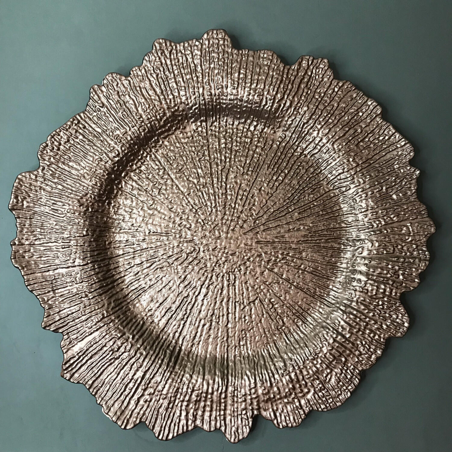 Chimi Plastic Plate Charger - Rose Gold