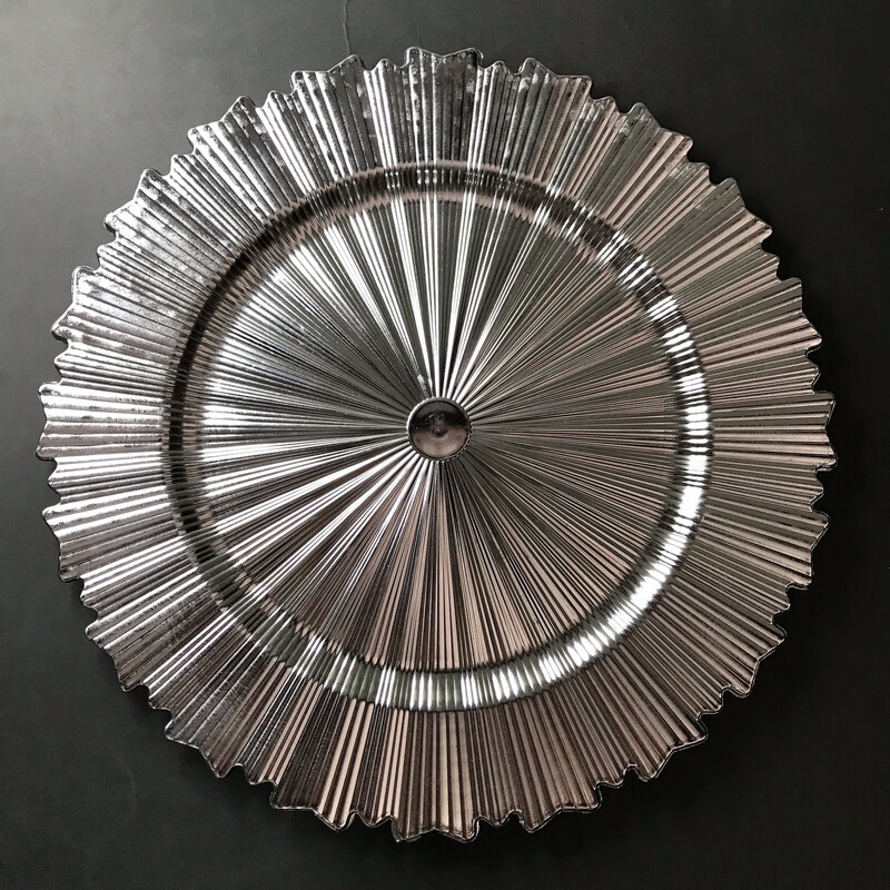 Eria Plastic Plate Charger - Silver