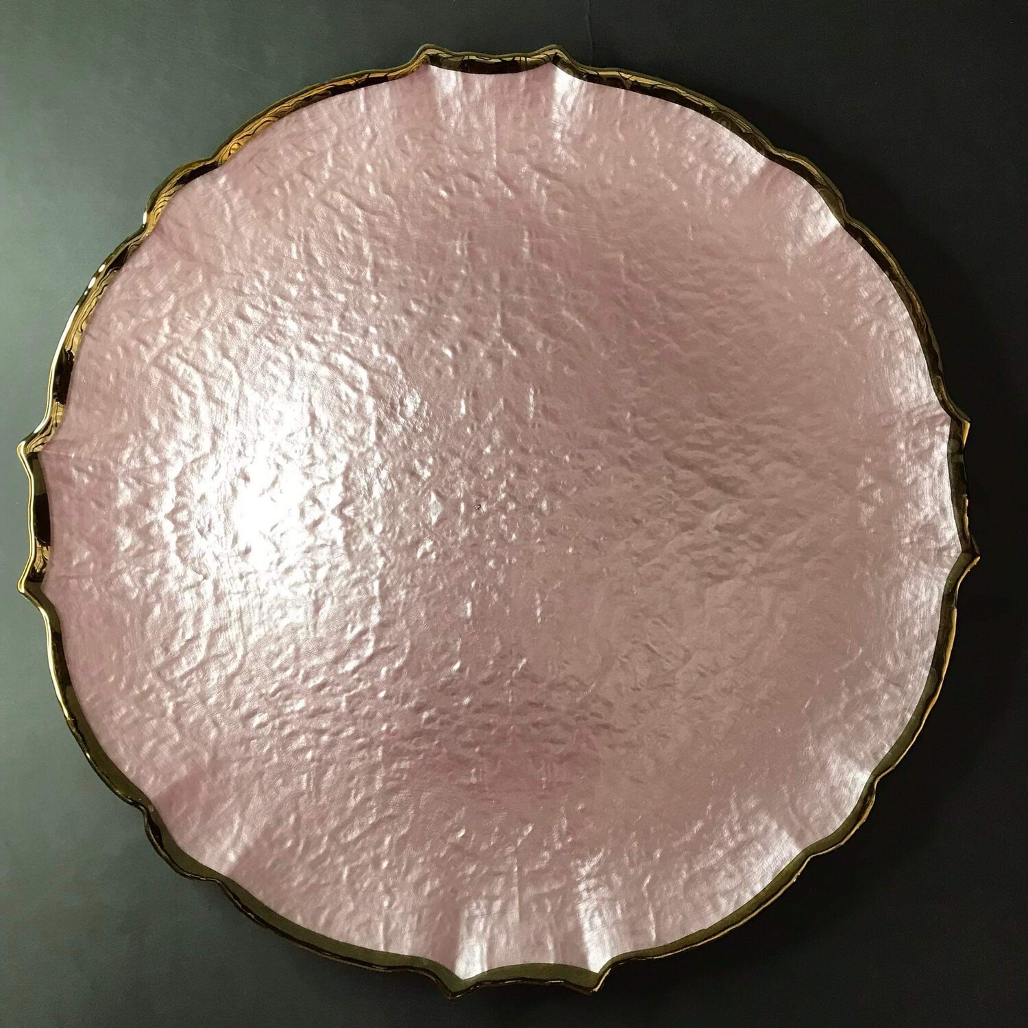 Shinri Glass Plate Charger - Pink