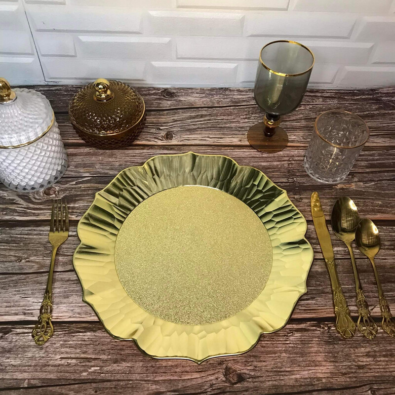 Wami Plastic Plate Charger - Gold