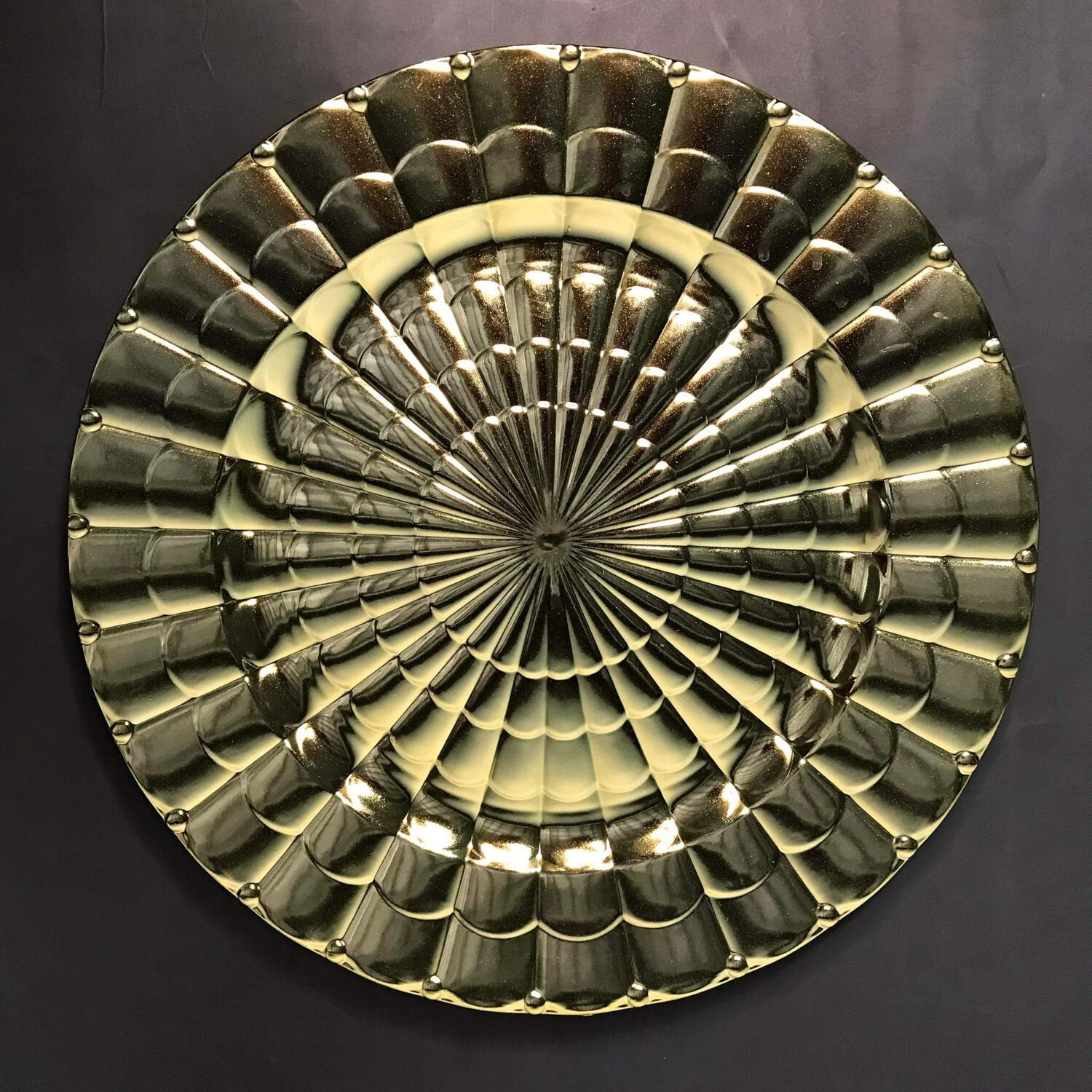 Mayuki Plastic Plate Charger - Gold