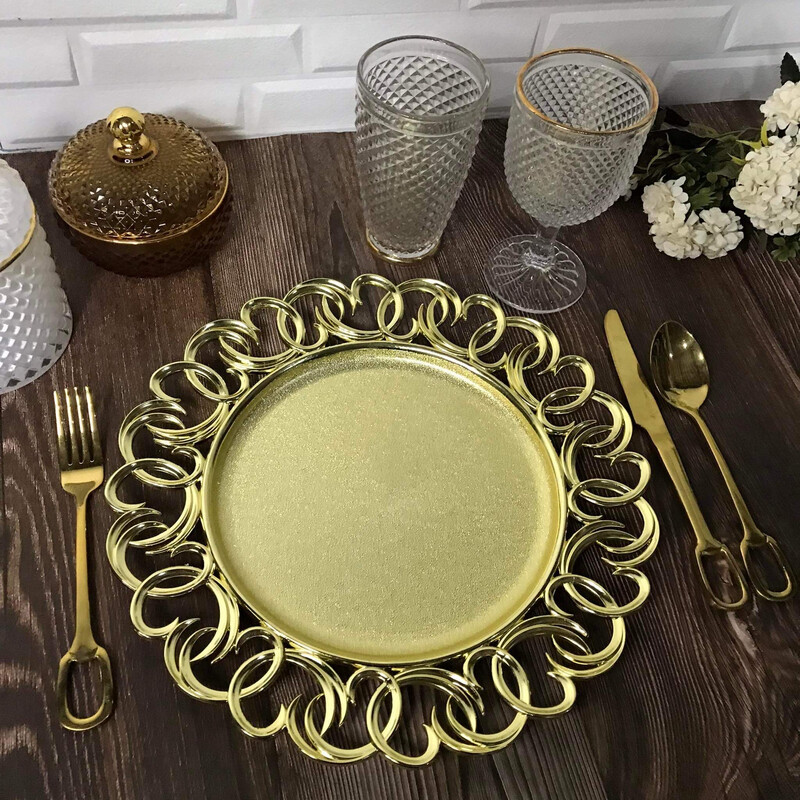 Michie Plastic Plate Charger - Gold