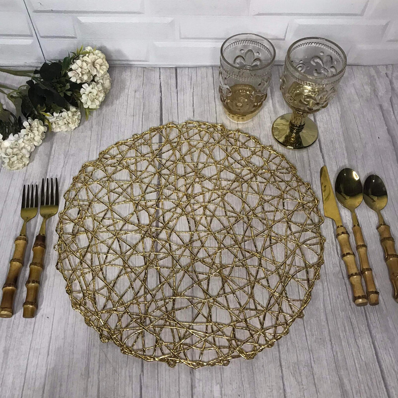 Riya Placemat - Gold