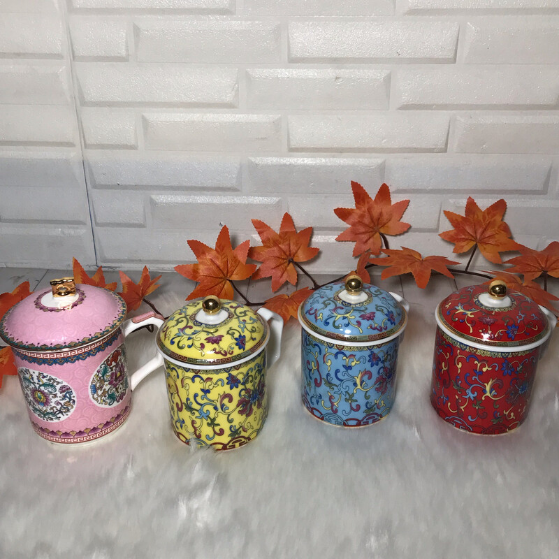 Pao Mug with Lid