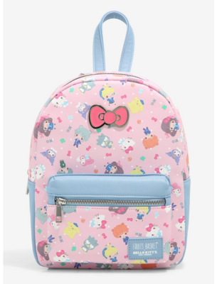 Mochila Personajes Hello Kitty y Fruits and Basket