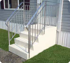 STEPS - FIBERGLASS (ENCLOSED BACK)