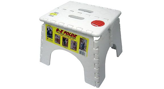 9&quot; E-Z FOLDZ STEP STOOL