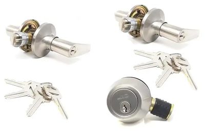 LEVER ENTRY LOCKS