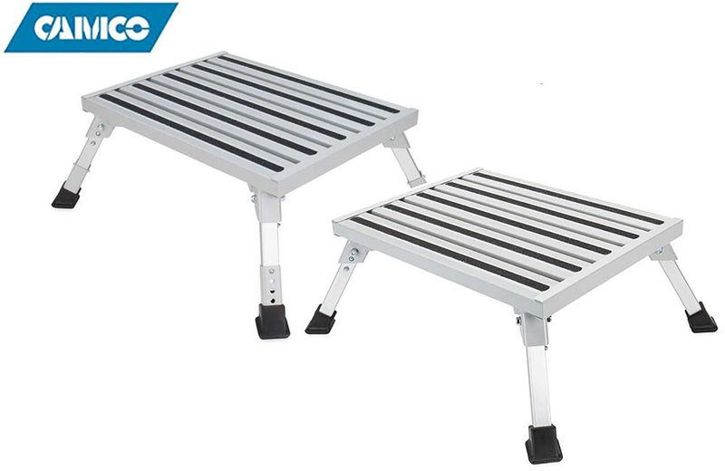 ALUMINUM FOLDING PLATFORM STEPS