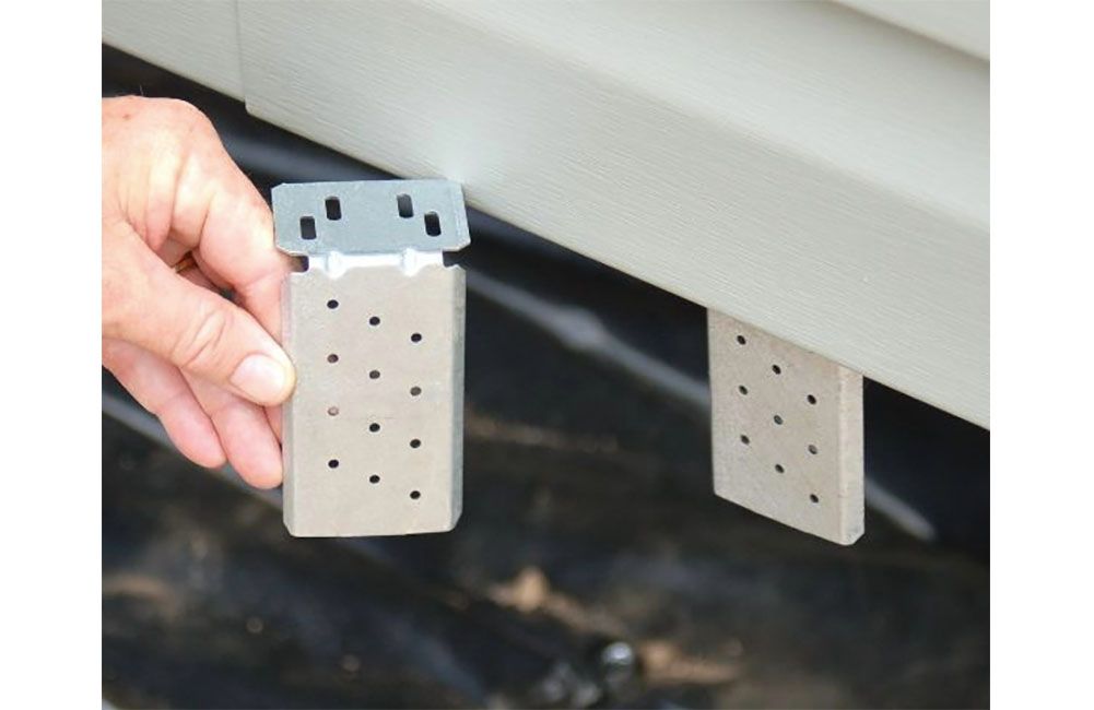 SKIRTING HANGER BRACKET