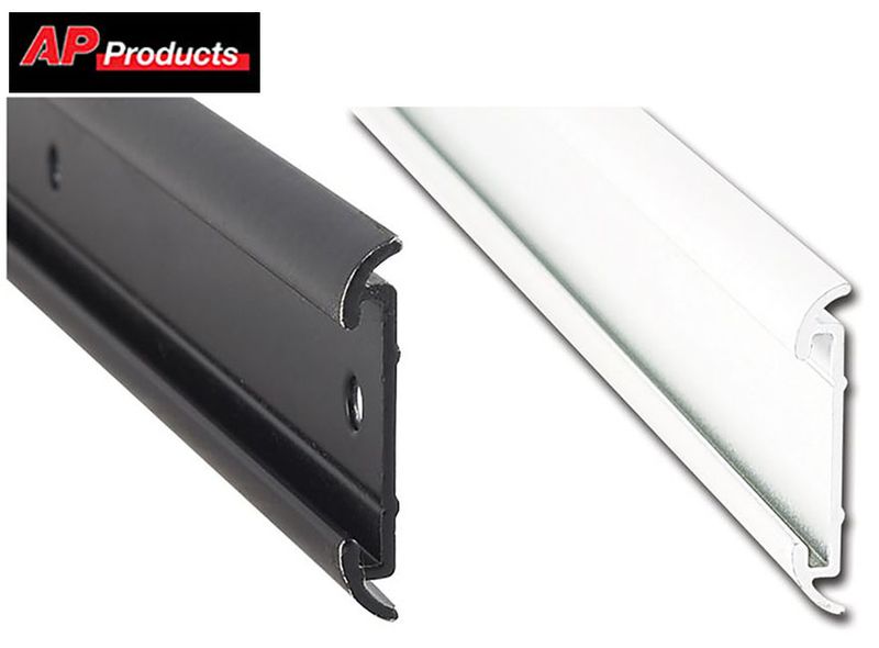 FLAT TRIM WITH INSERT