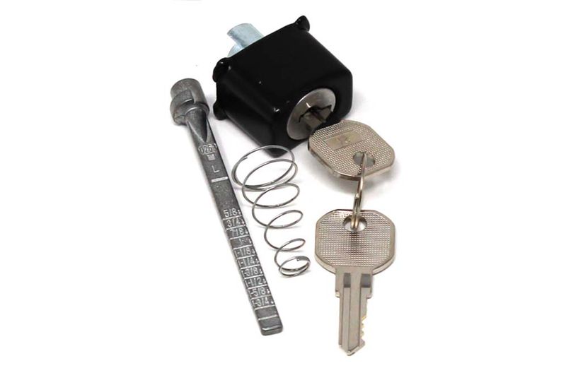 KEY PLUG FOR LATCH - BLACK