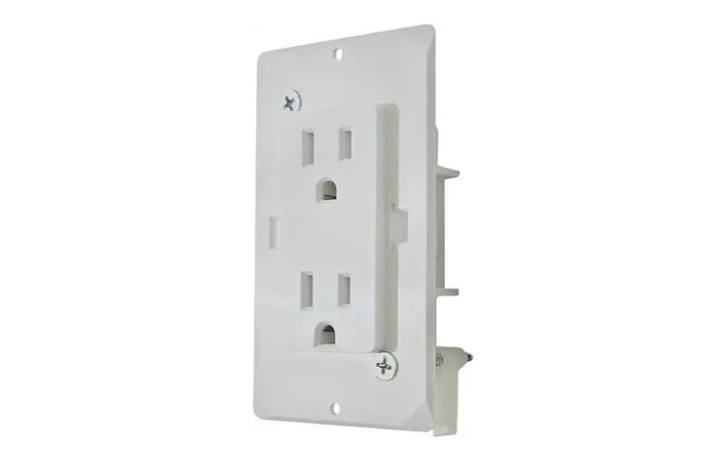 Self-Contained Receptacle