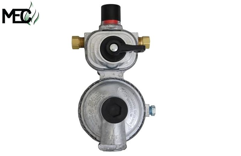 2 STAGE EXCELA-FLO AUTO CHANGEOVER REGULATOR 1/4IN INV FLARE X 3/8IN FNPT
