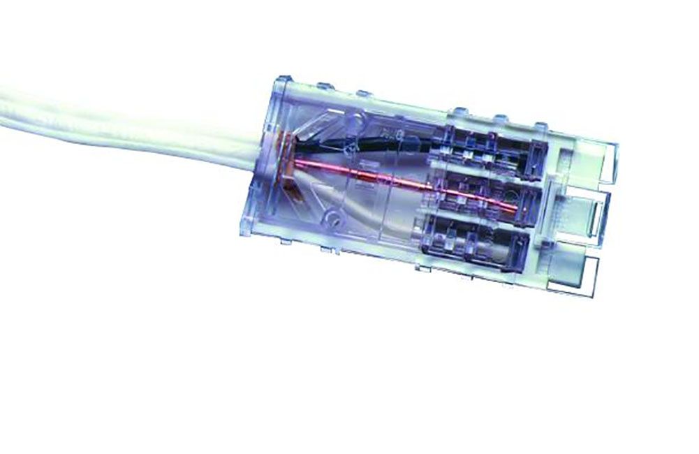 MOLEX SELF-CONTAINED POWER CONNECTOR