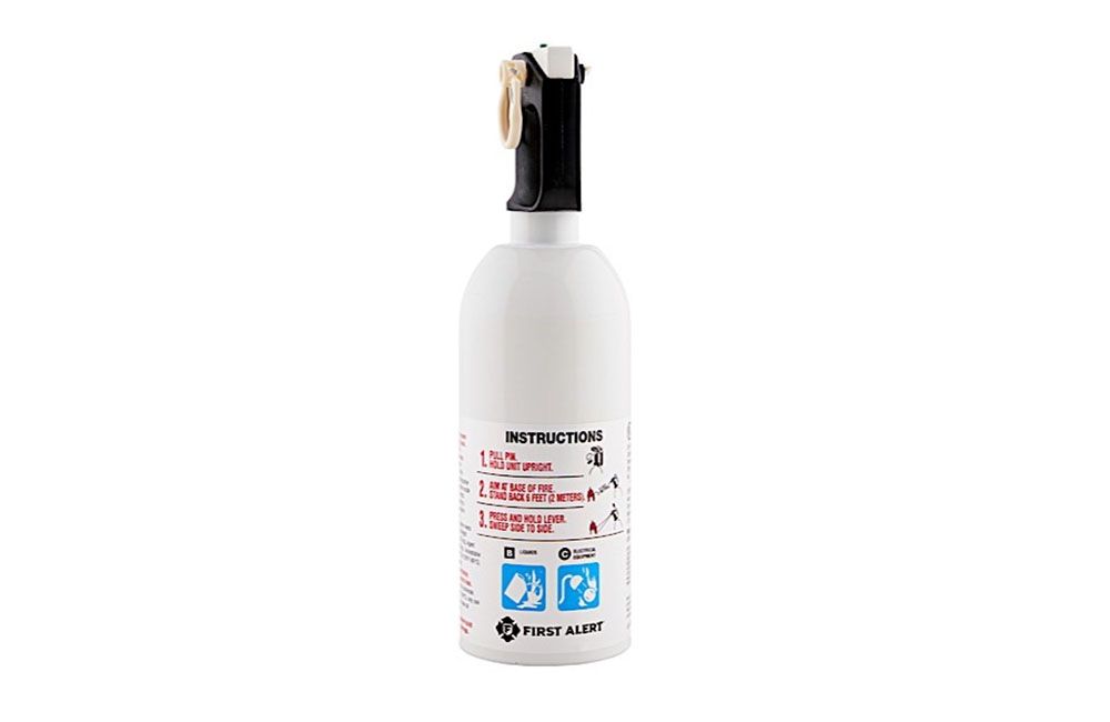 FIRST ALERT KITCHEN FIRE EXTINGUISHER UL RATED 5-B:C KFE2S5