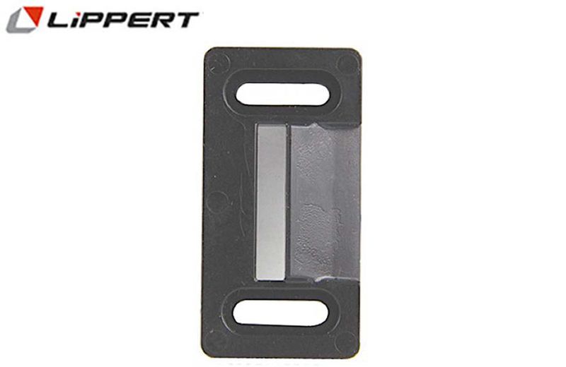 SCREEN DOOR FRAME STRIKER