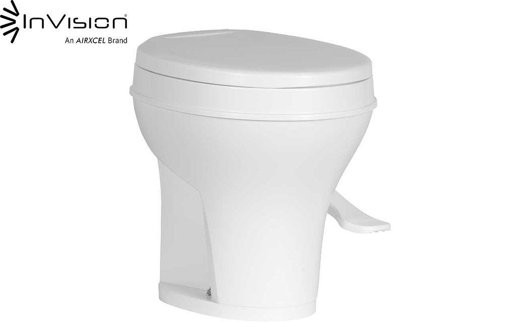 VOYAGER TOILET WITH PLASTIC BOWL