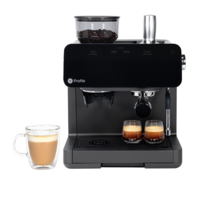 GE Profile - Cafetera espresso semiautomática con 15 bares de presión, espumador de leche y Wi-Fi integrado - Negro