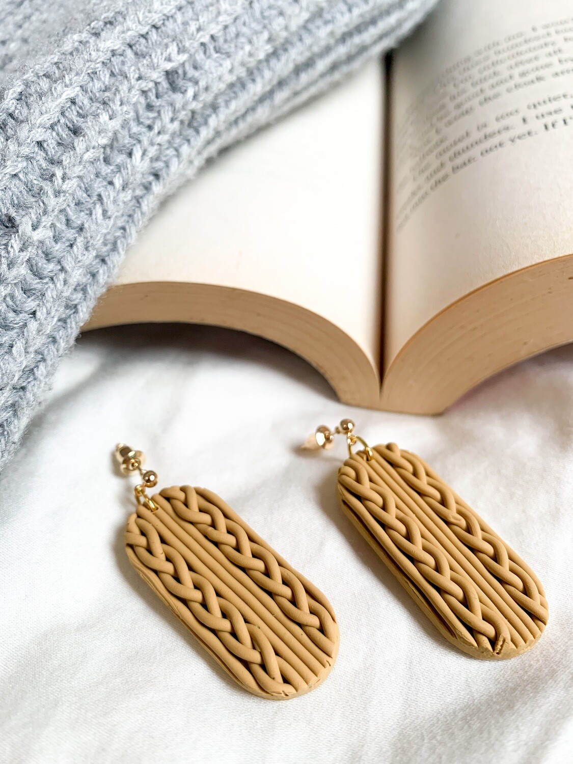 Jorah Collection - Oblong (Mustard)