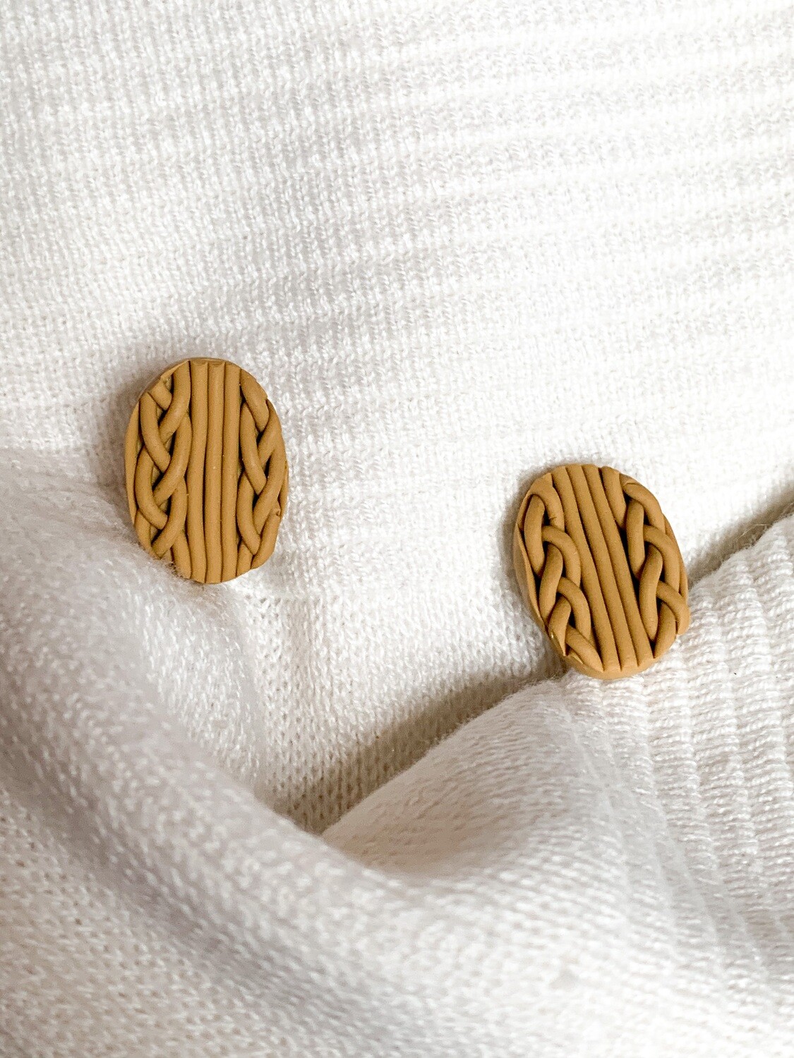 Jorah Collection - Stud (Mustard)