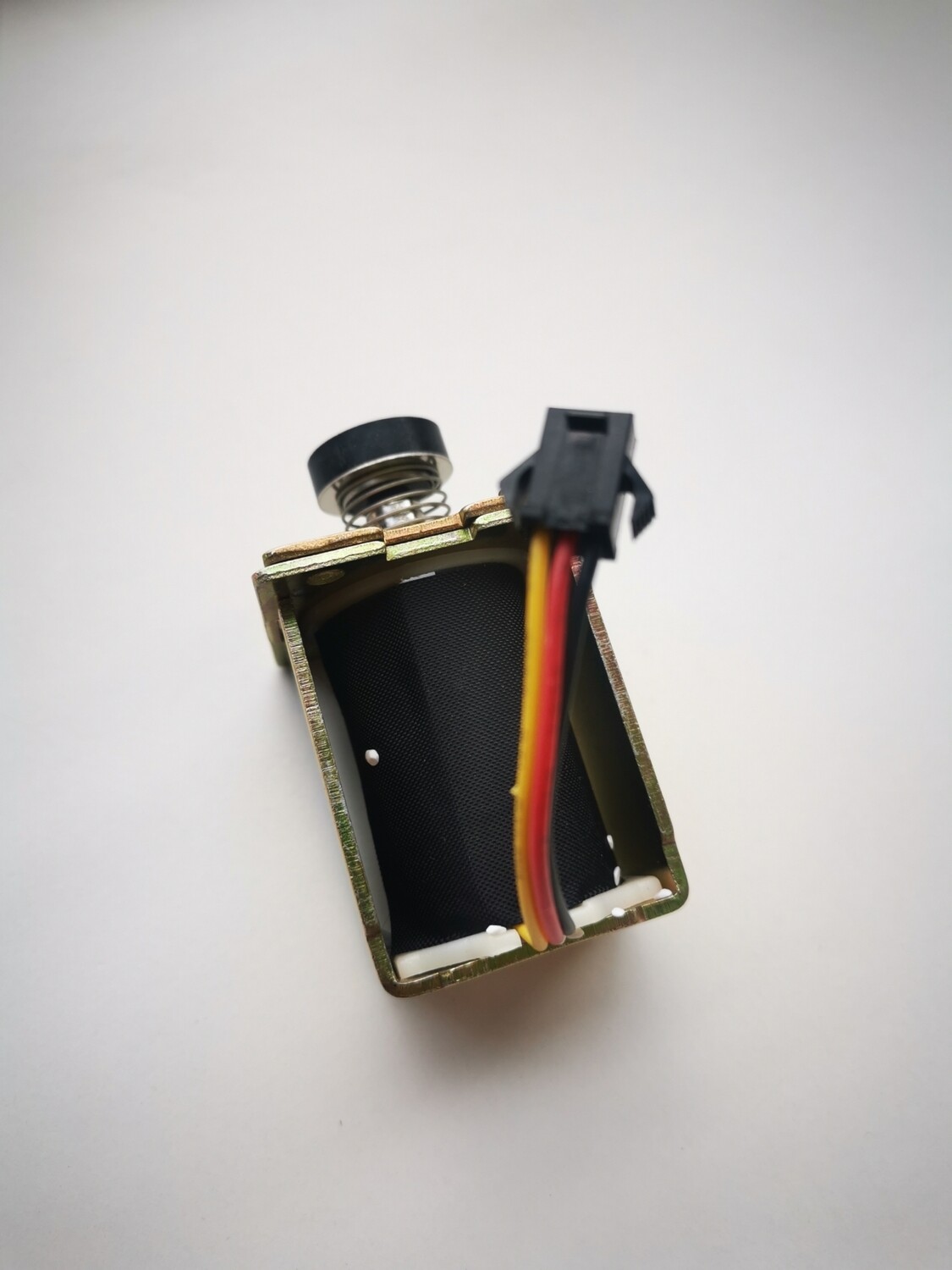 Válvula Solenoide ZD 252 o electroválvula Calefont Neckar, mademsa 13 lts