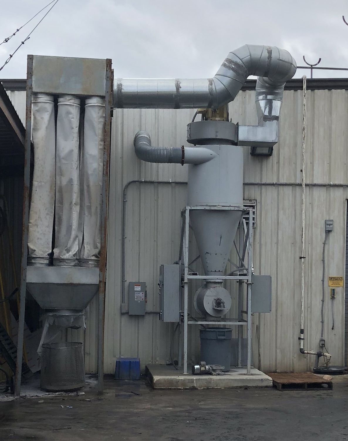 Baghouse, 30 HP w/ Safety Filter, Airlock, Controls Baghouse, 30 HP w/ Safety Filter, Airlock, Controls