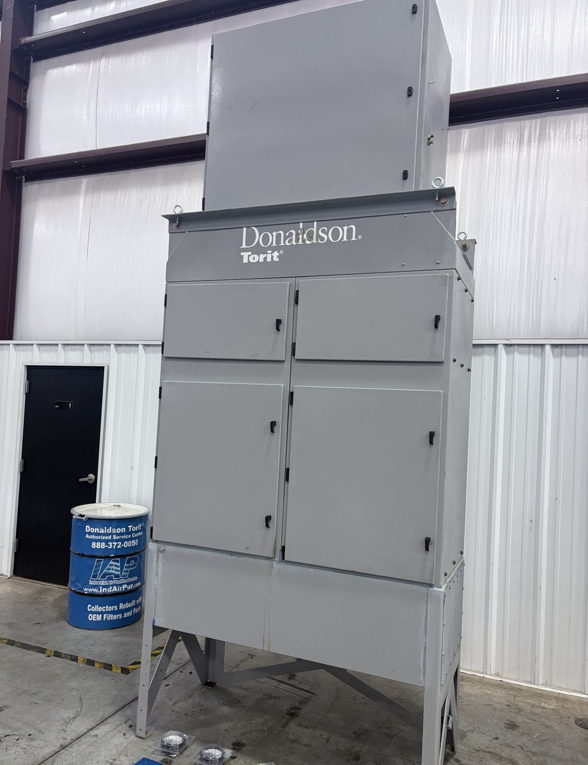 Donaldson WSO25-2 Mist Collector with HEPA, Q-253118 Donaldson WSO25-2 Mist Collector with HEPA, Q-253118