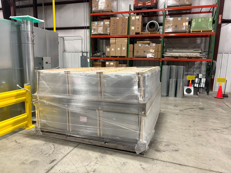 Donaldson Auto-Lok, 4 x 4, rated 32000 cfm (Q-262325)