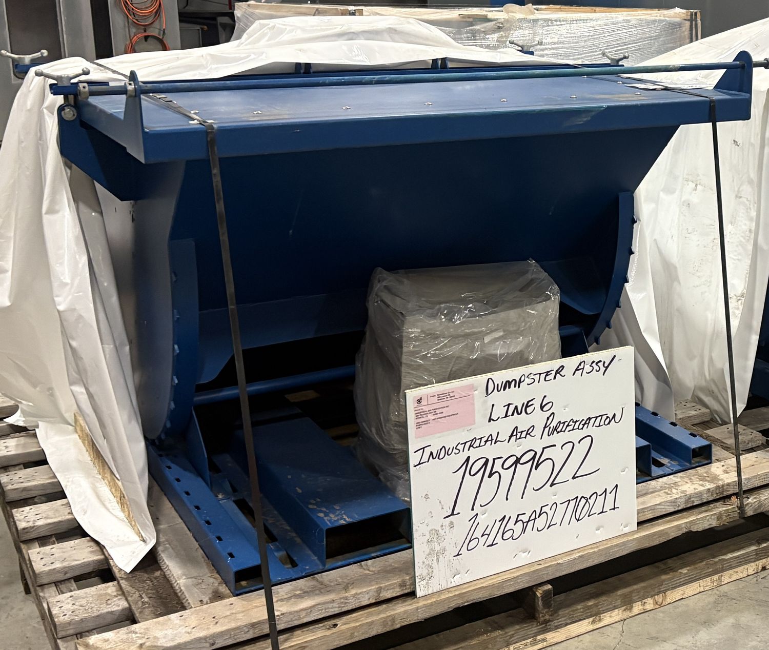 Donaldson Dumpster Assembly w/ Lid 2 Yard Capacity (Q-262331) Donaldson Dumpster Assembly w/ Lid 2 Yard Capacity (Q-262331)