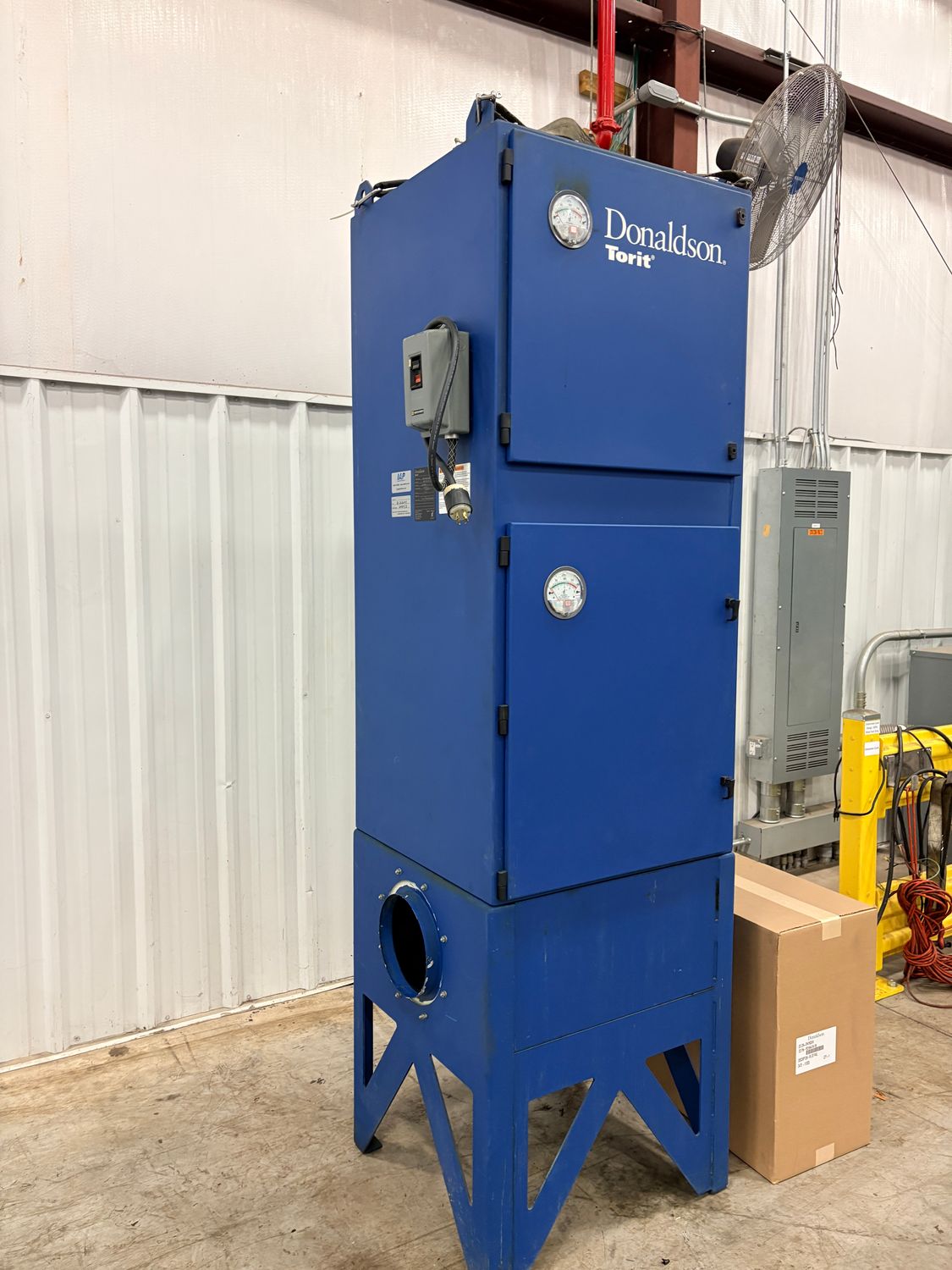 Donaldson WSO25-1 Mist Collector, HEPA, 208V/3